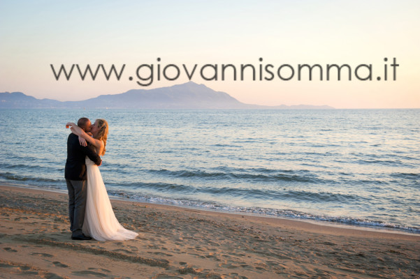 Matrimonio Vision, matrimonio Bacoli, matrimonio in spiaggia, matrimonio sul mare, nozze in spiaggia, nozze sul mare, nozze Vision, matrimonio napoli, foto matrimonio non in posa, wedding Vision club, (9)